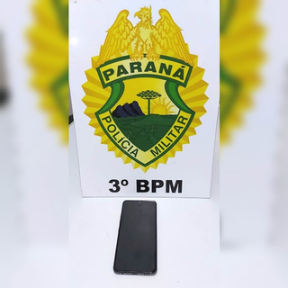Polícia Militar apreende menor e recupera celular roubado