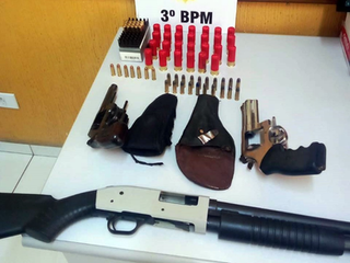 Armas de fogo são apreendidas durante abordagem em São Jorge D’Oeste