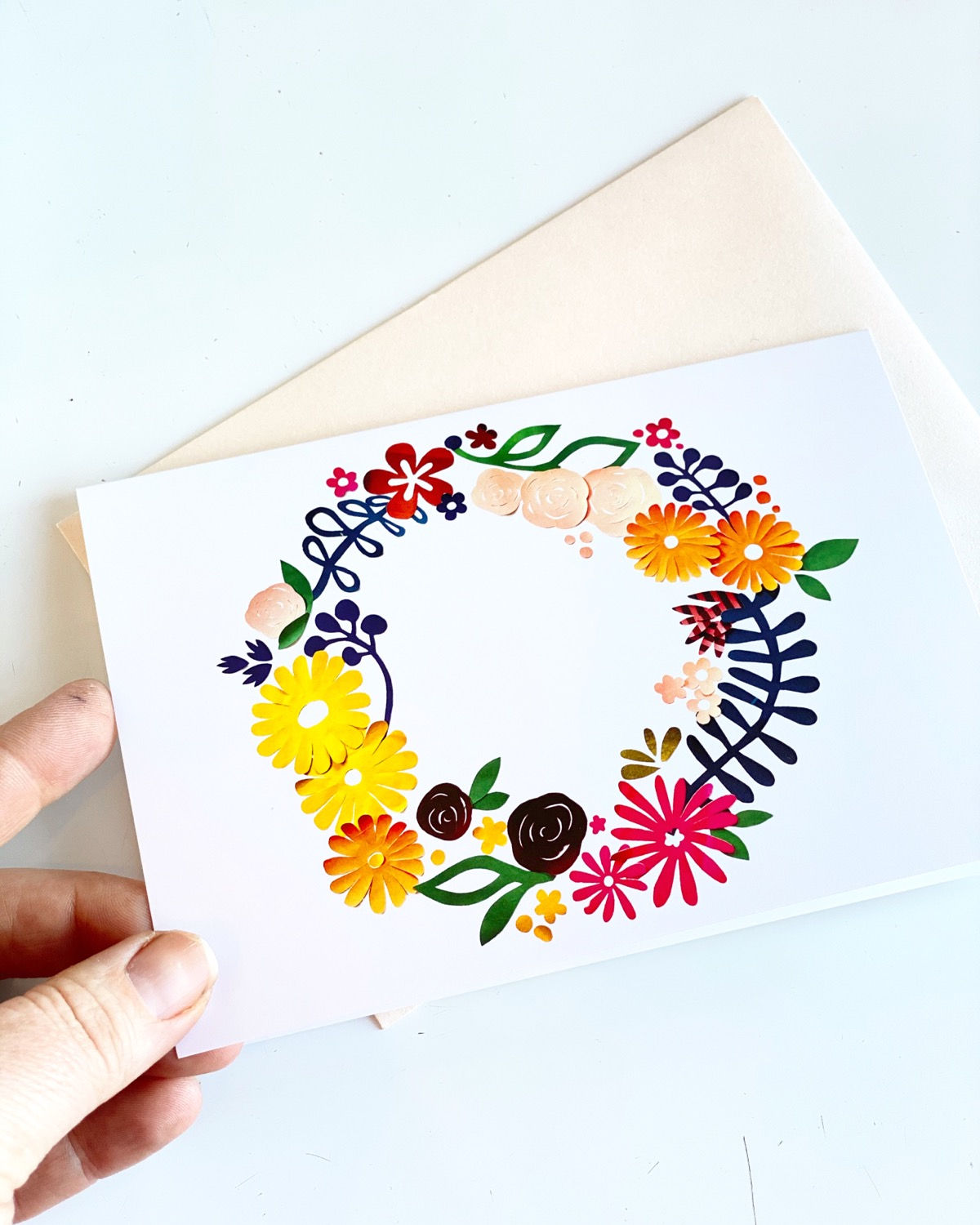 Floral composition - wreath - blank card