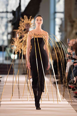Schiaparelli_HCSS22_Look28.jpg