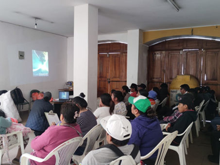 Taller de gestión de riesgos ante una posible erupción volcánica