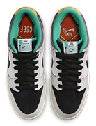 SB Dunk Low CSEF with Black Laces