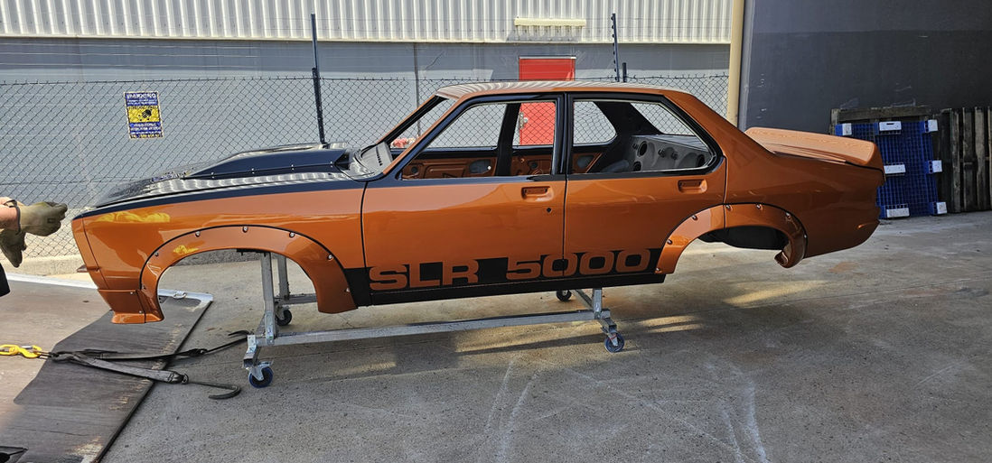 76 Lx Torana