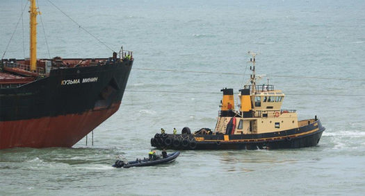 ar.Russian Run Aground - 126 - Penryn CC.jpg