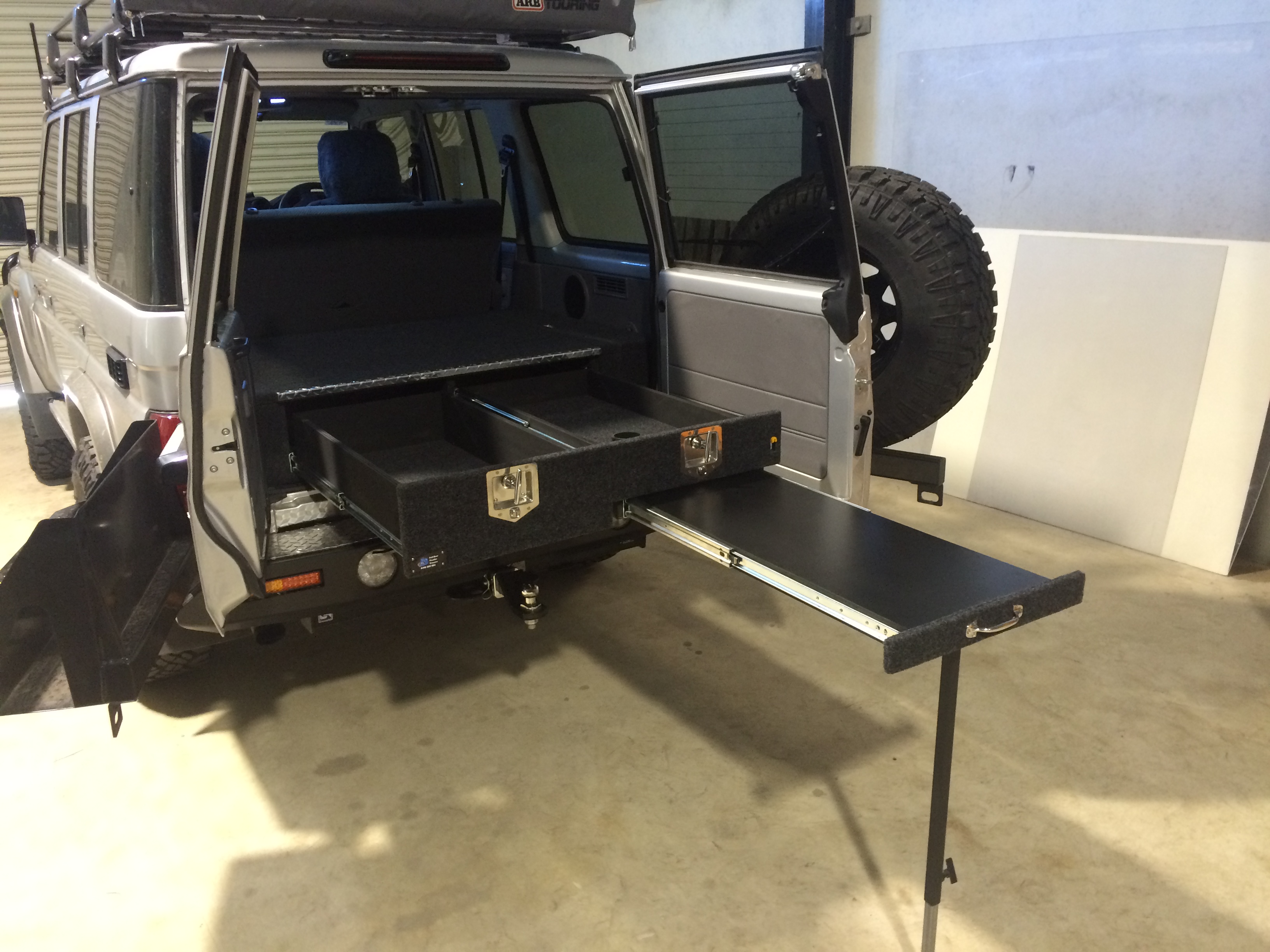 Toyota 76 series Storage system