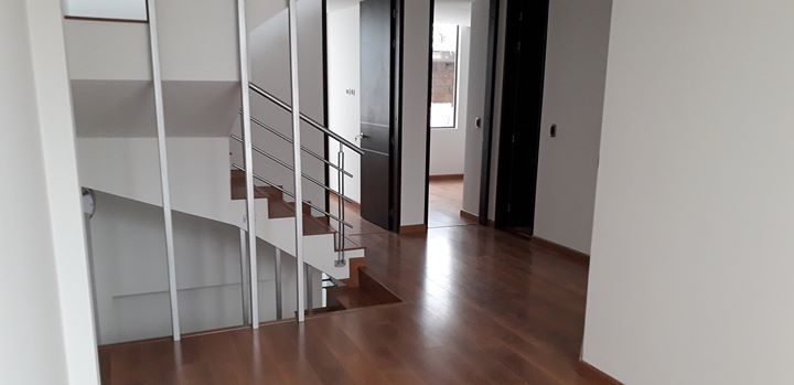 Miniatura: Casa en Venta portal de canapro