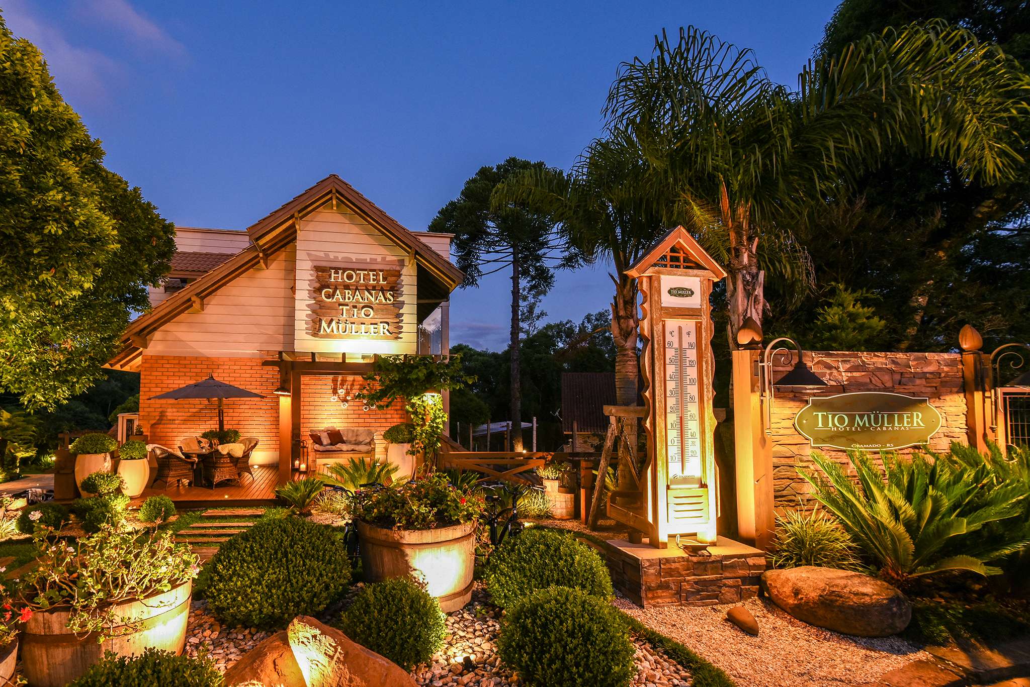 Fachada Hotel Cabanas Tio Muller em Gramado