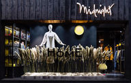 PARLA FLOWER ART VİTRİN MIDNIGHT EXPRESS.jpeg