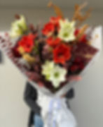 Parla Spectacular Amaryllis Buket