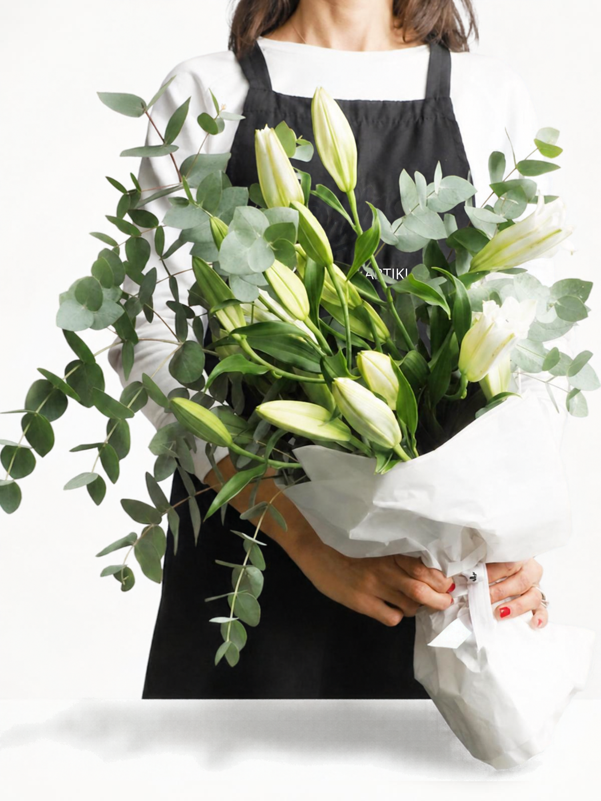 Beyaz Victorian Lilyum Buketi | Premium Beyaz Lilyum