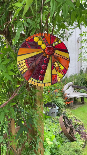 Thumbnail: Sunburst Hanging Garden Circle 20cm