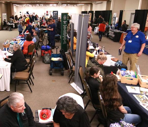 Connected Lane County Participates in Bridge Lane Florence Resource Fair