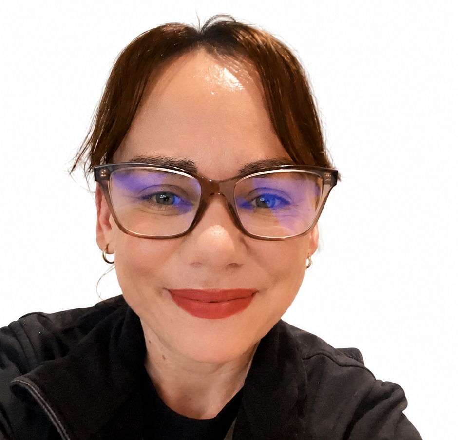 Tina White.png