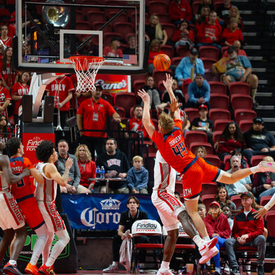 Fouls, turnovers lead to a loss in Pastner’s UNLV debut