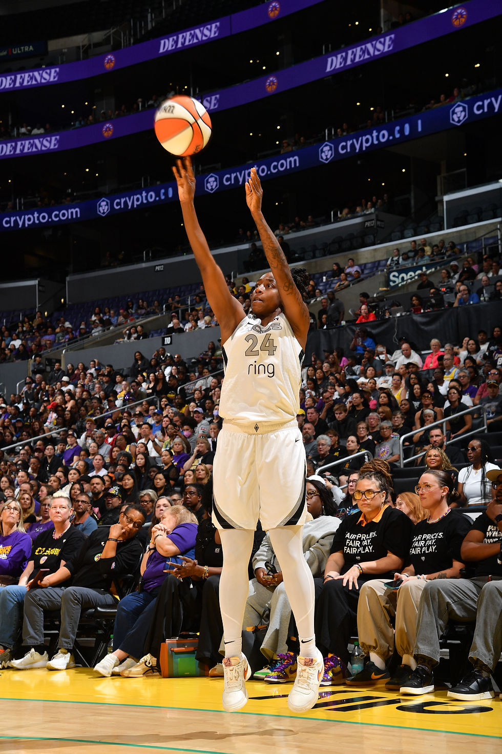 Las Vegas guard Jewell Loyd takes a corner three inside Crypto.com Arena. Photo Credit: Las Vegas Aces