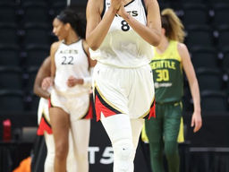 Aces’ Cambage makes history and headlines in 72-65 loss to Sun