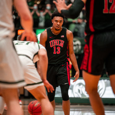 Runnin’ Rebels trampled by Aggies on road