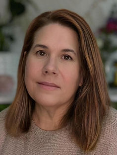 final author photo liz anderson.jpg