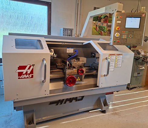 CNC-draaibannk Haas TL1_edited.jpg