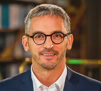 Vianney DESCROIX_edited.jpg