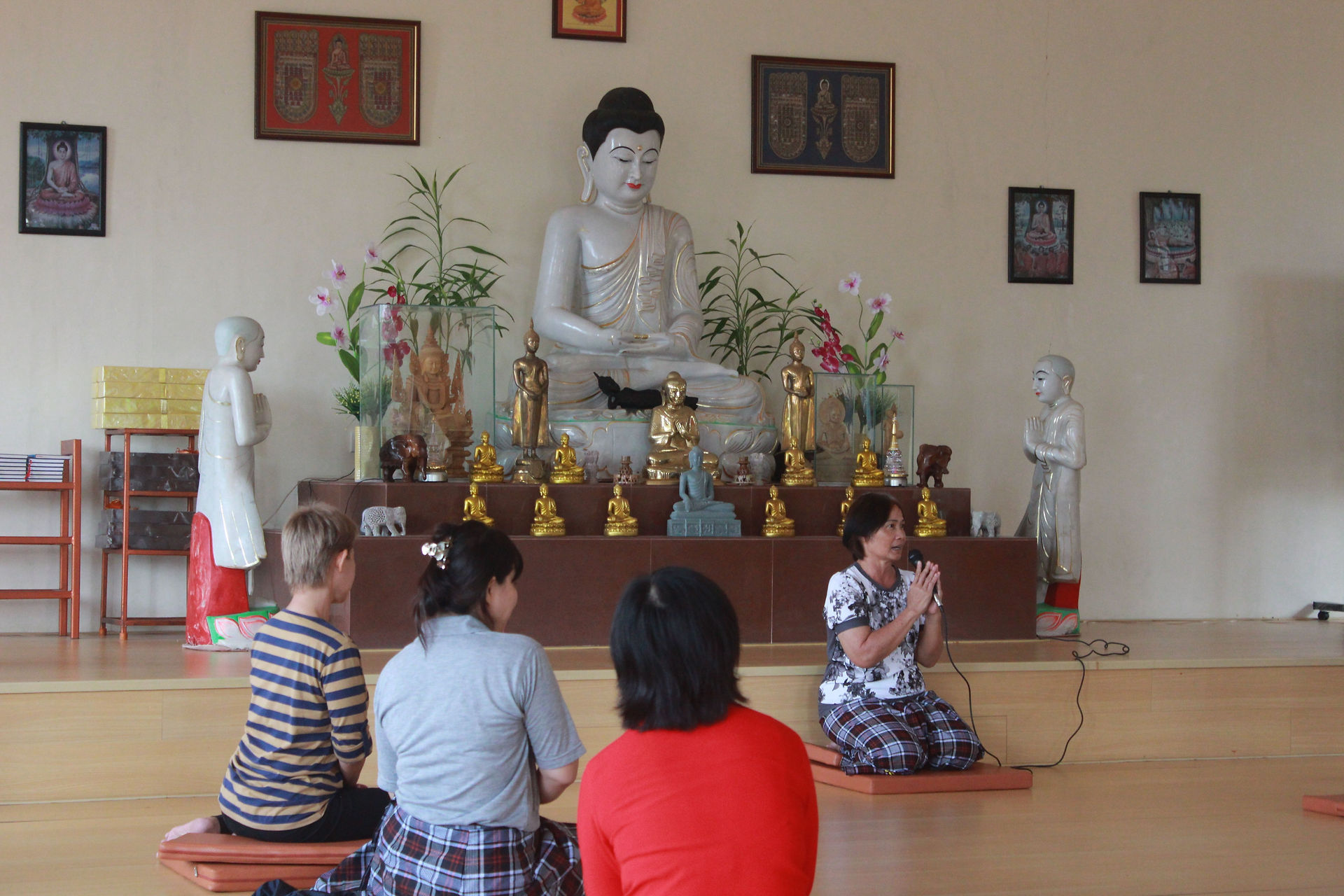 Retret Meditasi Desember 2016 di Bakom, Cianjur
