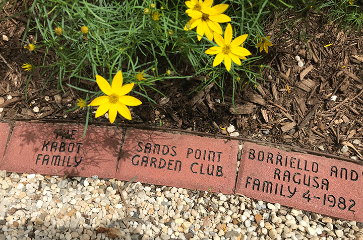 SP-Garden-Club-Brick.gif