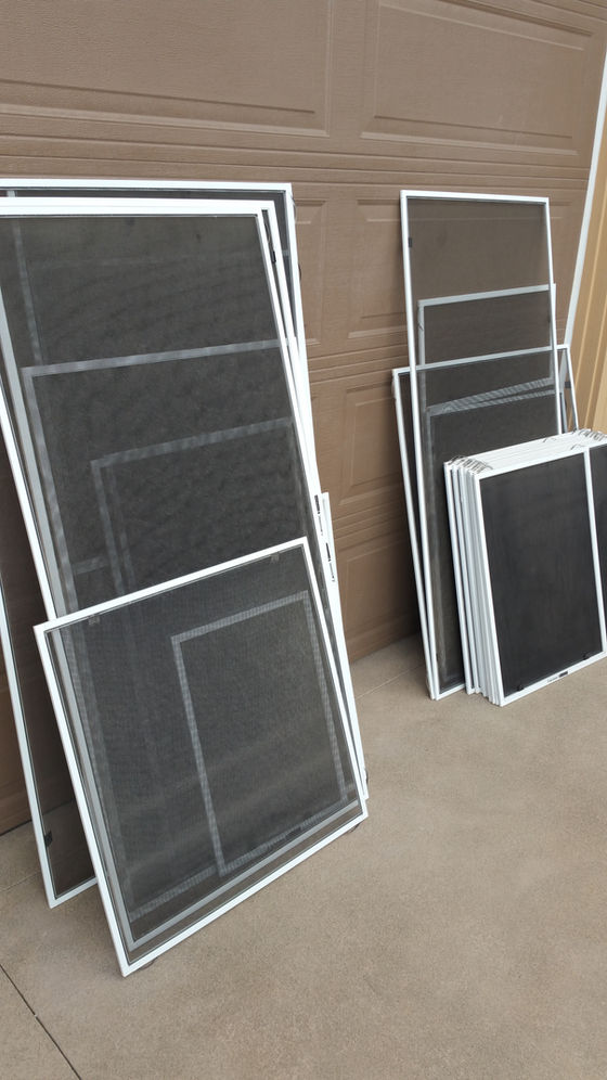 What's the best way to clean your Screens?
