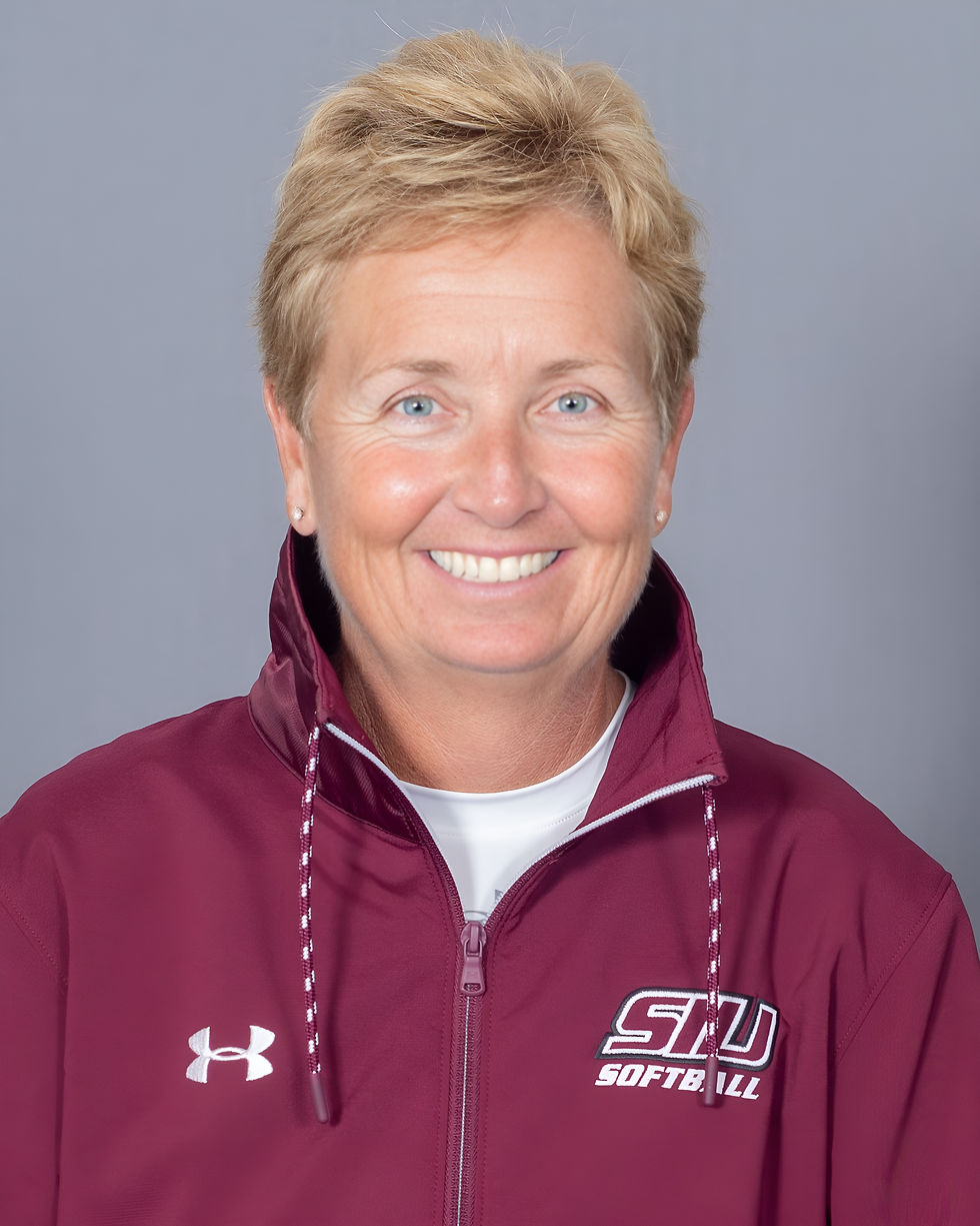 Diamond Legacy: Kerri Blaylock's Journey from Herrin to Collegiate Softball Excellence