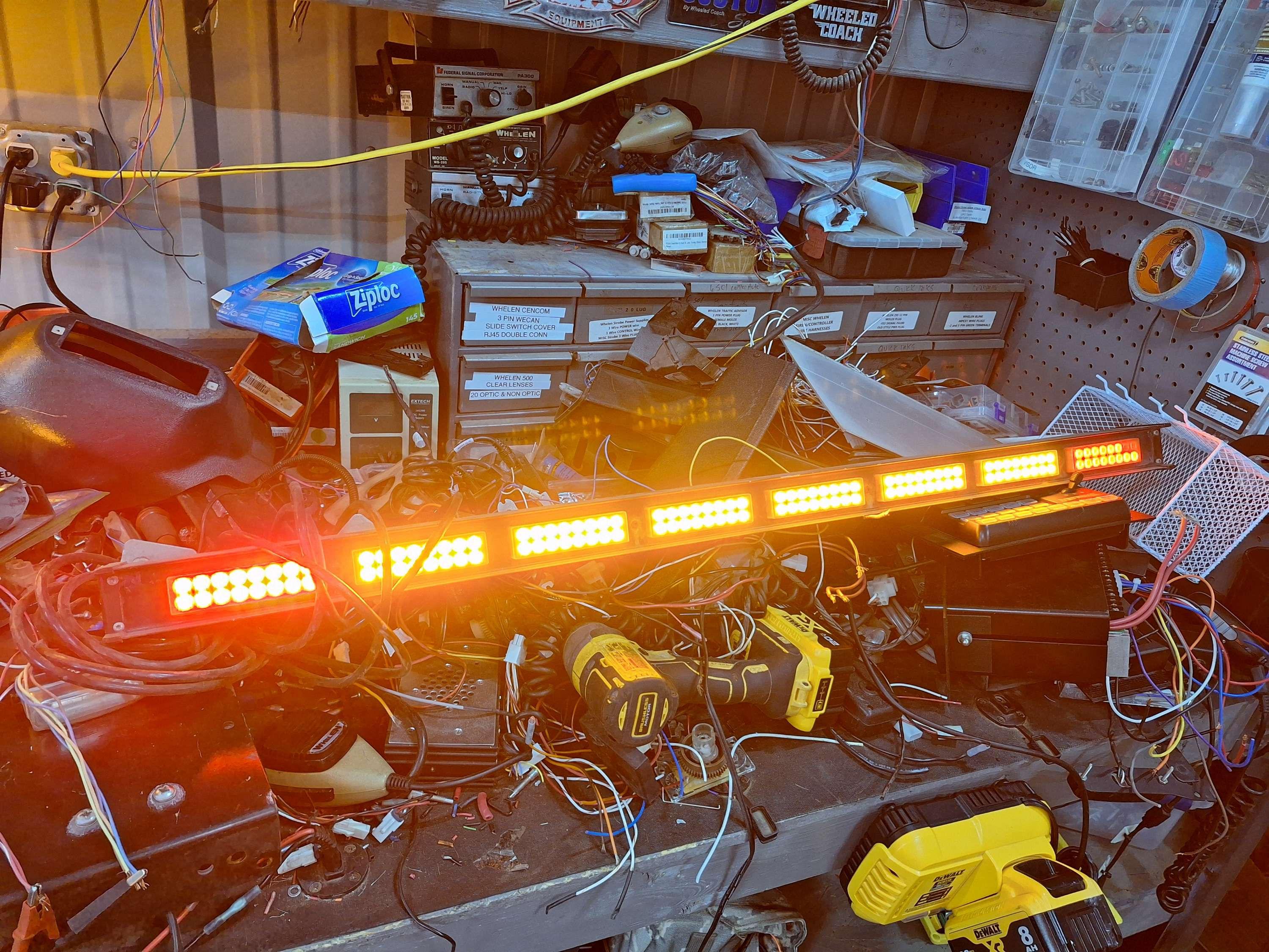 Code 3 led narrowstik red amber red