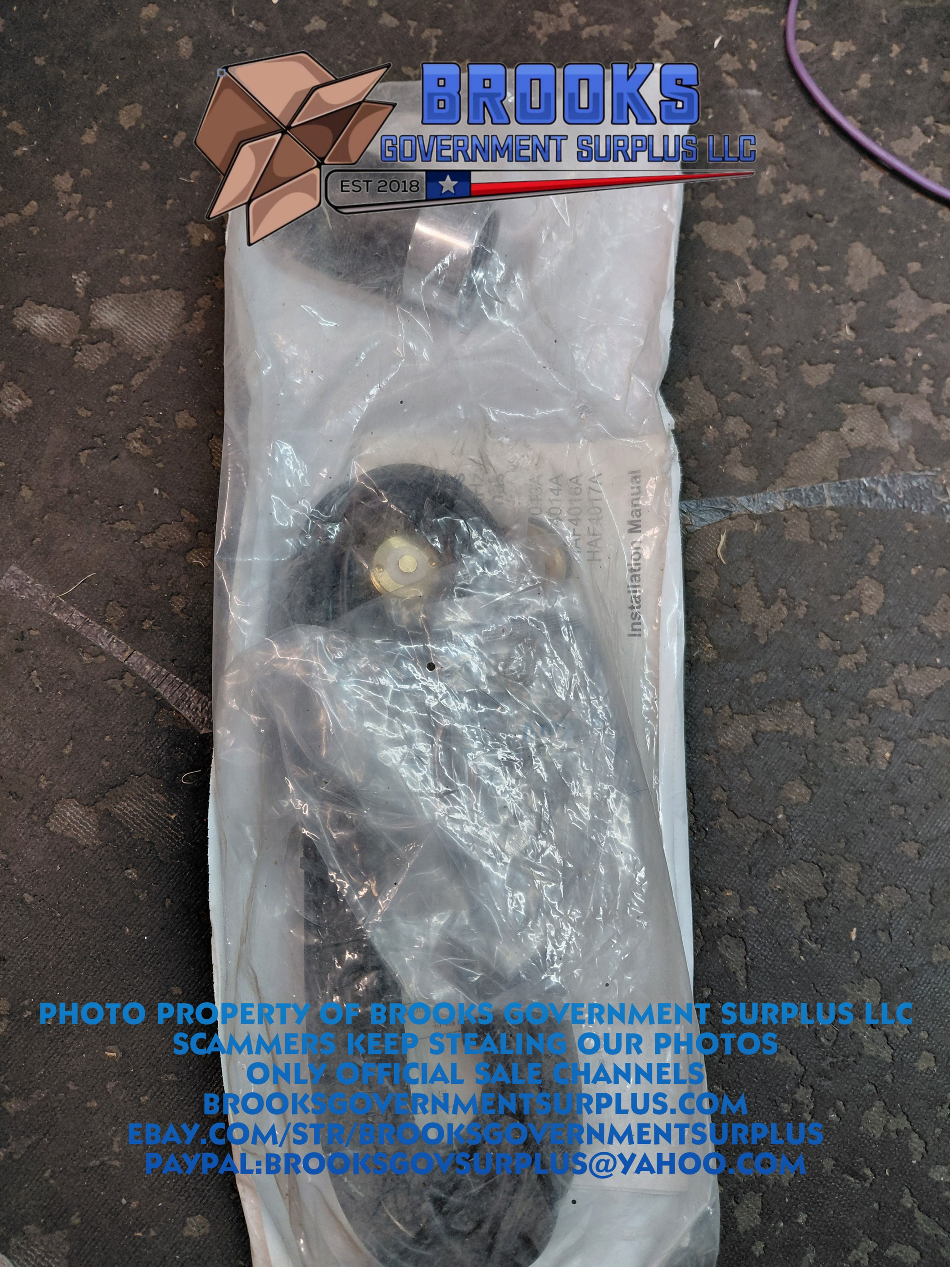 Motorola HAF4013A 7/800 mhz NMO antenna kit for APX radios NOS