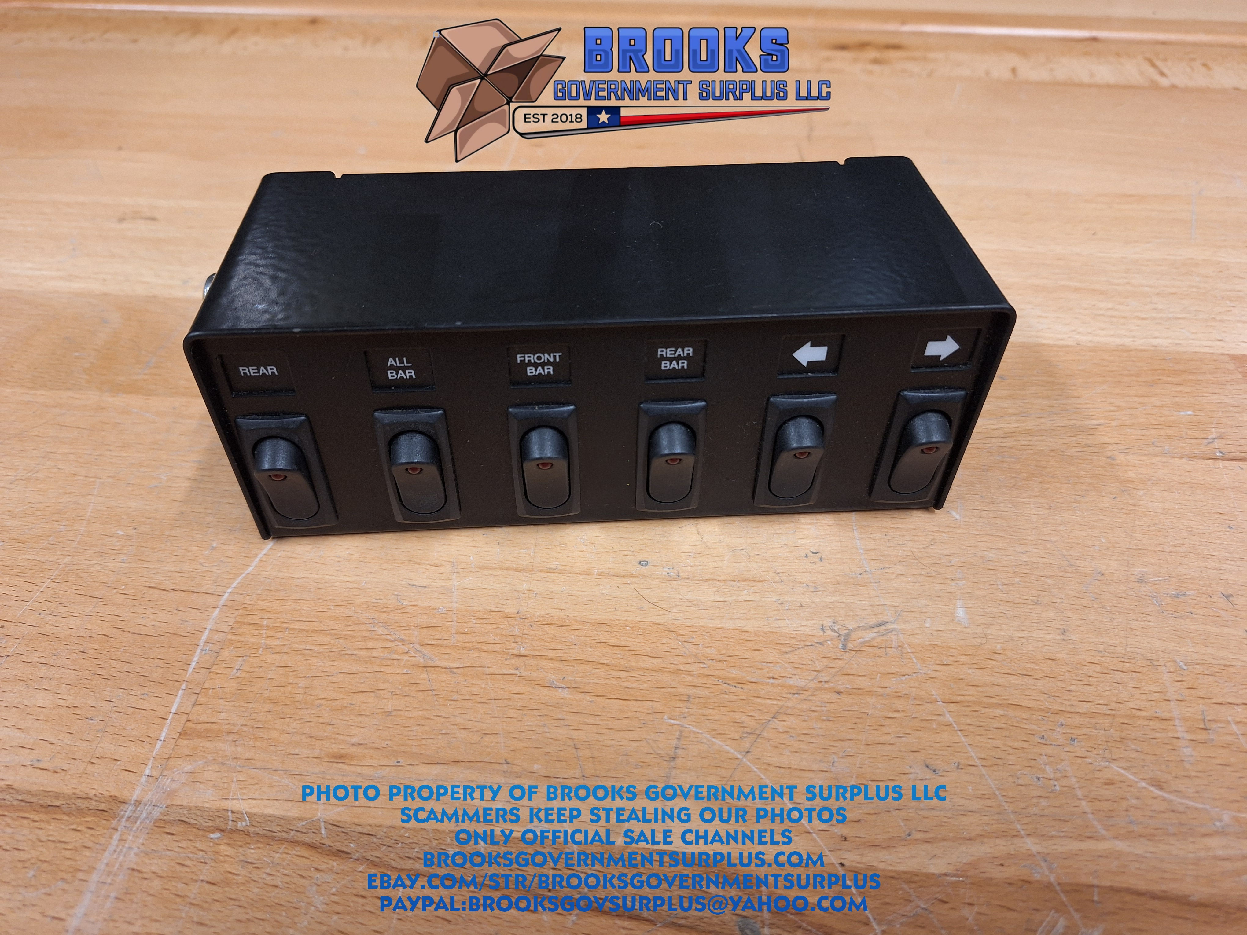 Whelen PCC6W 6 switch power control center switch box USED 01-0686864-00