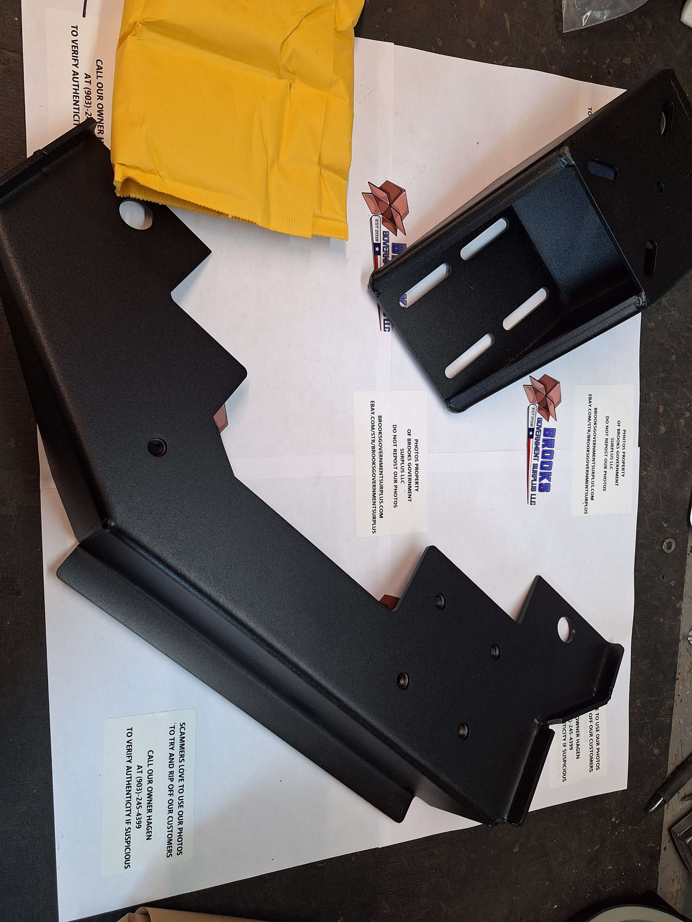 Havis C-HDM-141 2013-2019 ford police interceptor sedan pedestal floor mount NEW