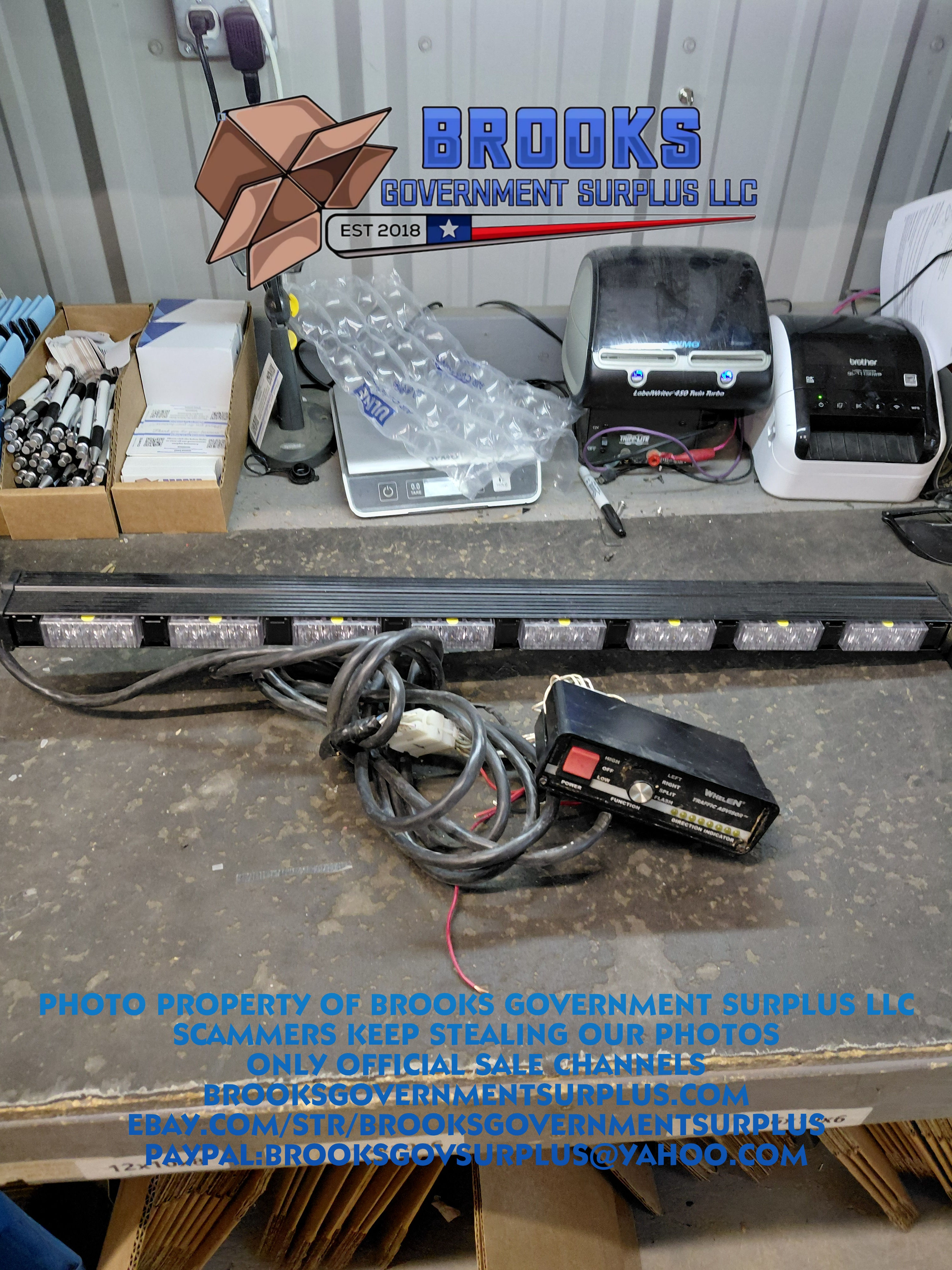 Whelen Dominator8 head TIR3 AMBER Traffic advisor with controller USED