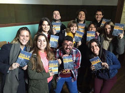 Foto_Grupo_PID2016_con libro