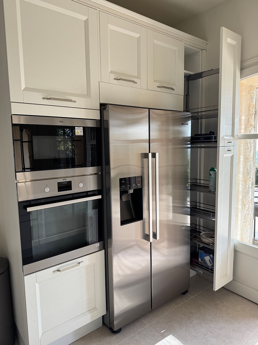Installation avec armoire terminale extractible