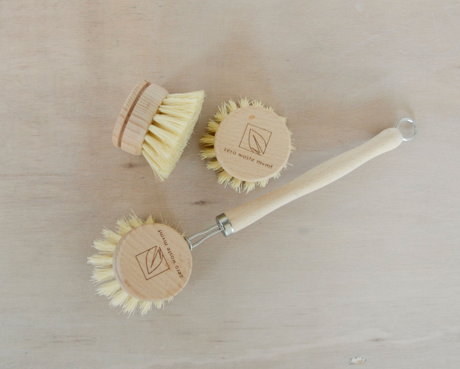 Dish Brush with Replaceable Head