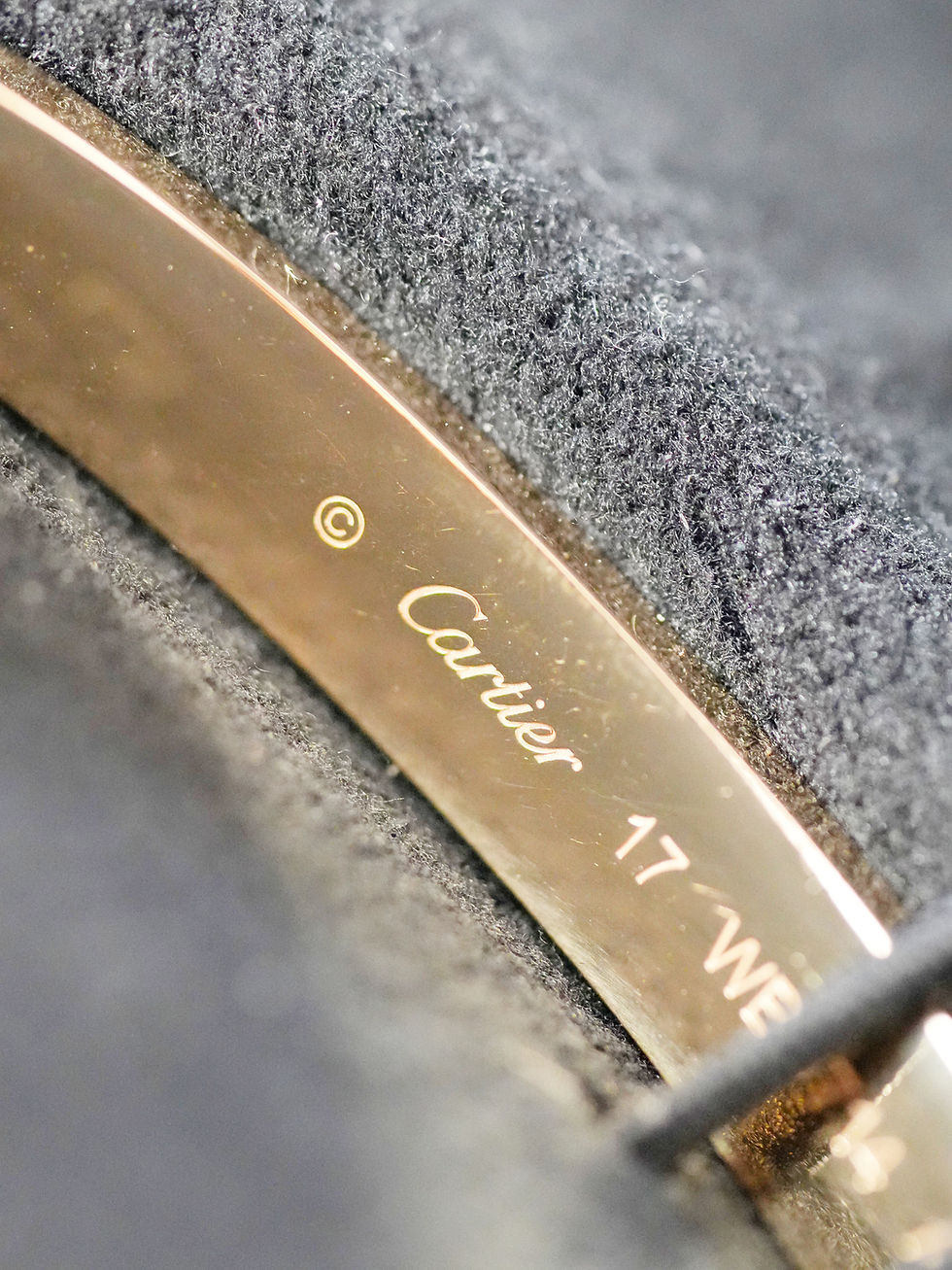 Miniaturbild: Cartier Love Bracelet Classic Gelbgold