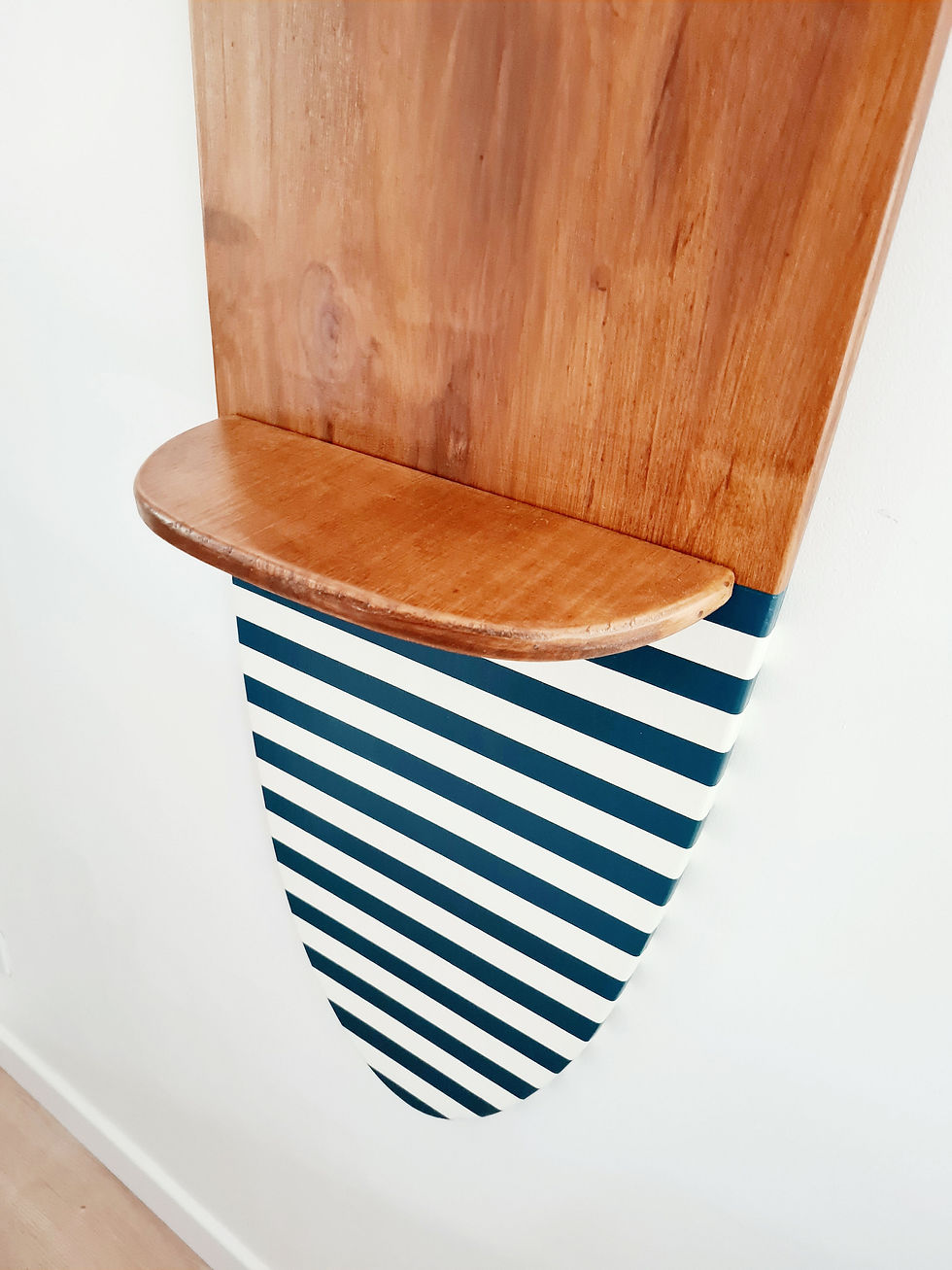 Miniature : Étagère surf 