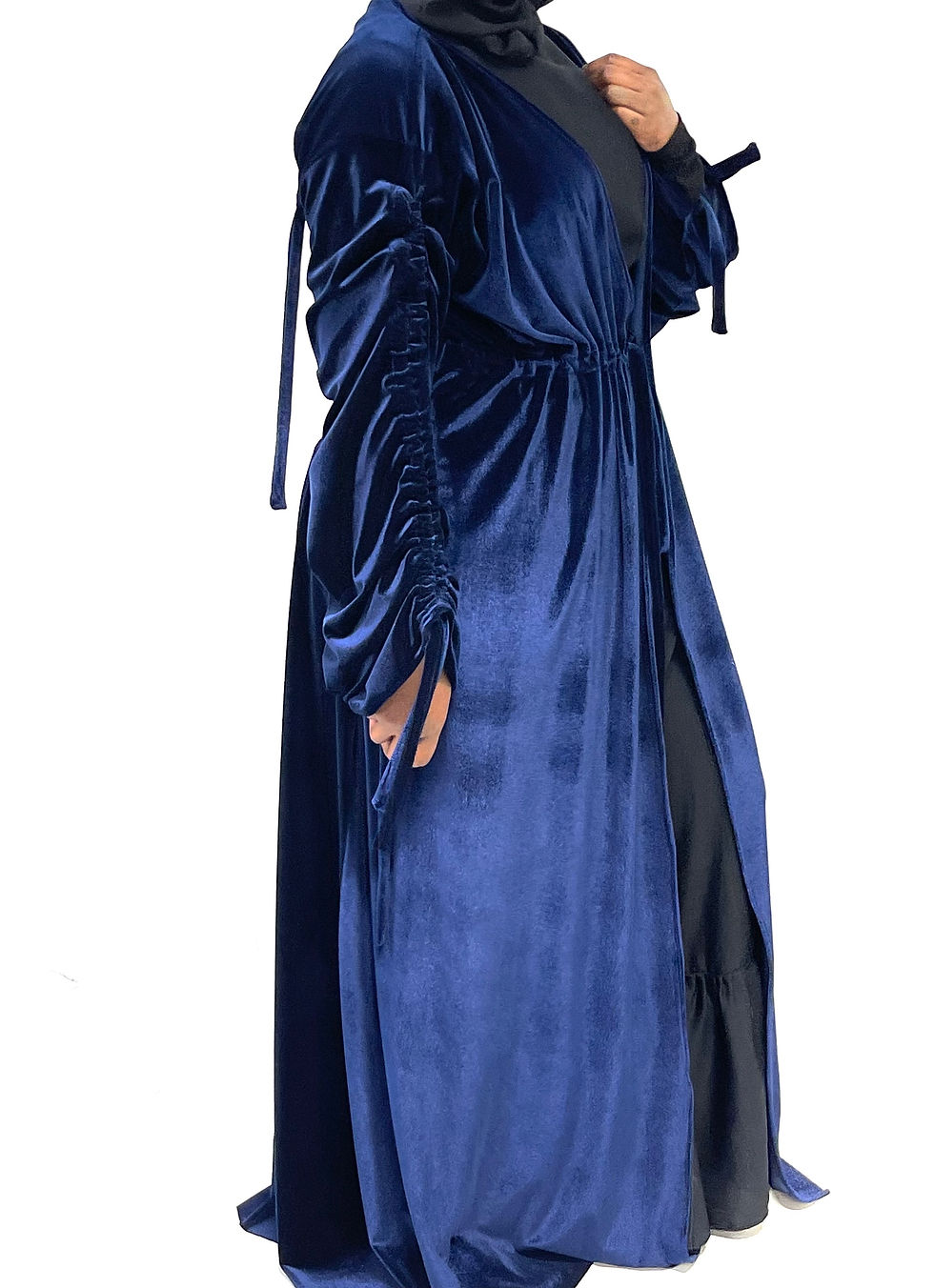 Aafiya Velvet Kimono