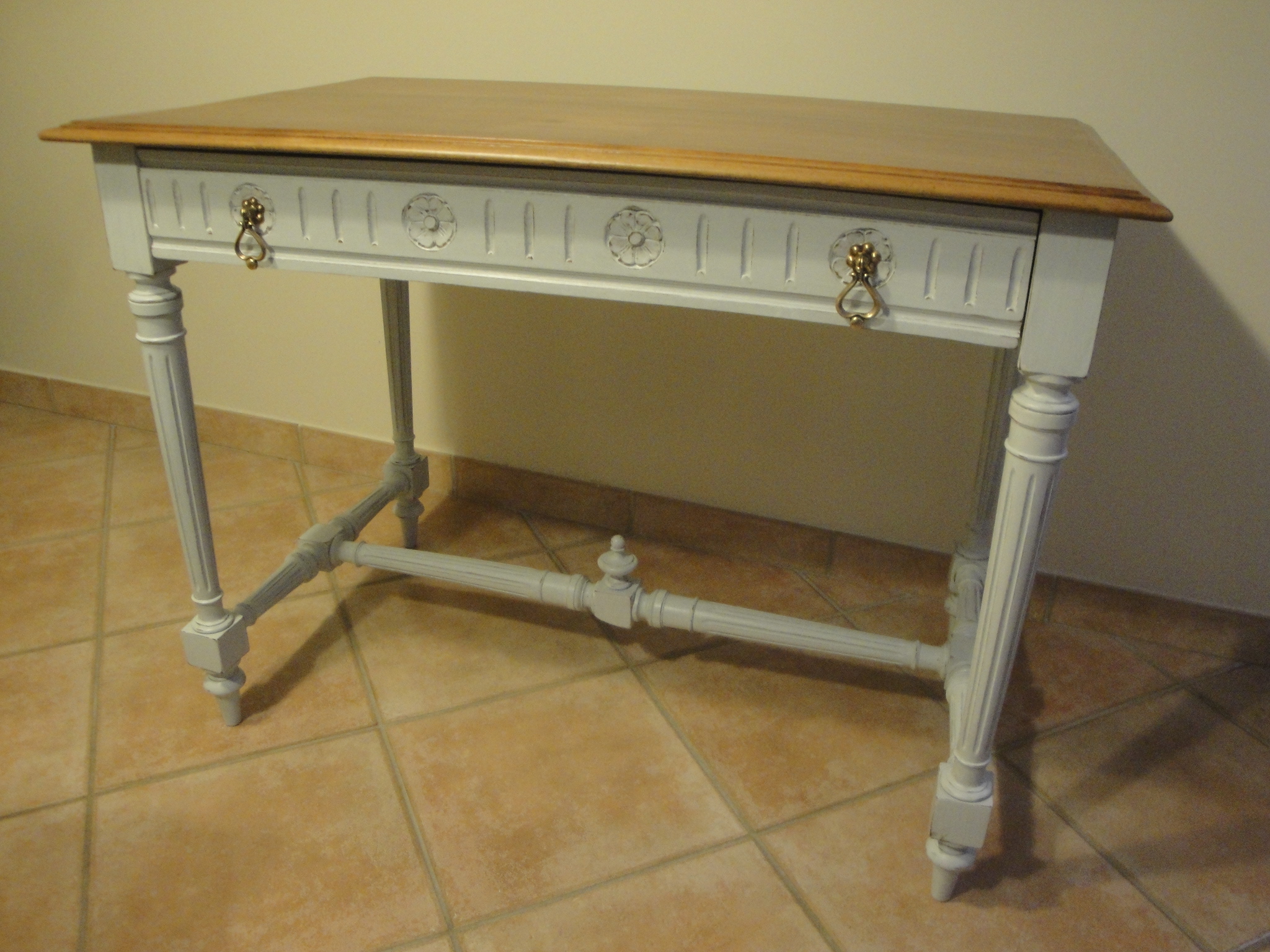 Table /bureau