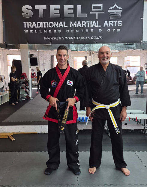 Senior 60+ classes at Steel Martial Arts, Perth_edited.jpg
