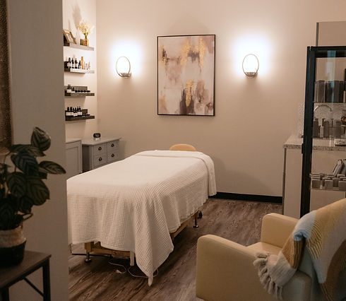 Treatment room Photo (edited).jpg