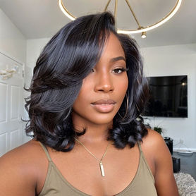 Coiffeur pour femmes situé au Port - Brushing cheveux courts