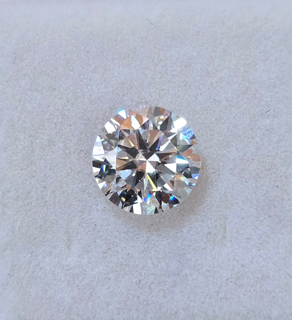 Moissanite Redonda
