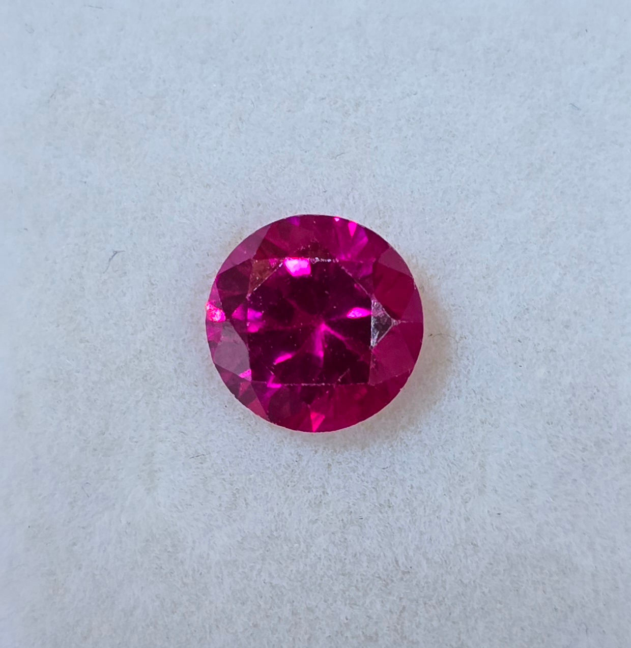 Zircônia Redonda Cor Rubi