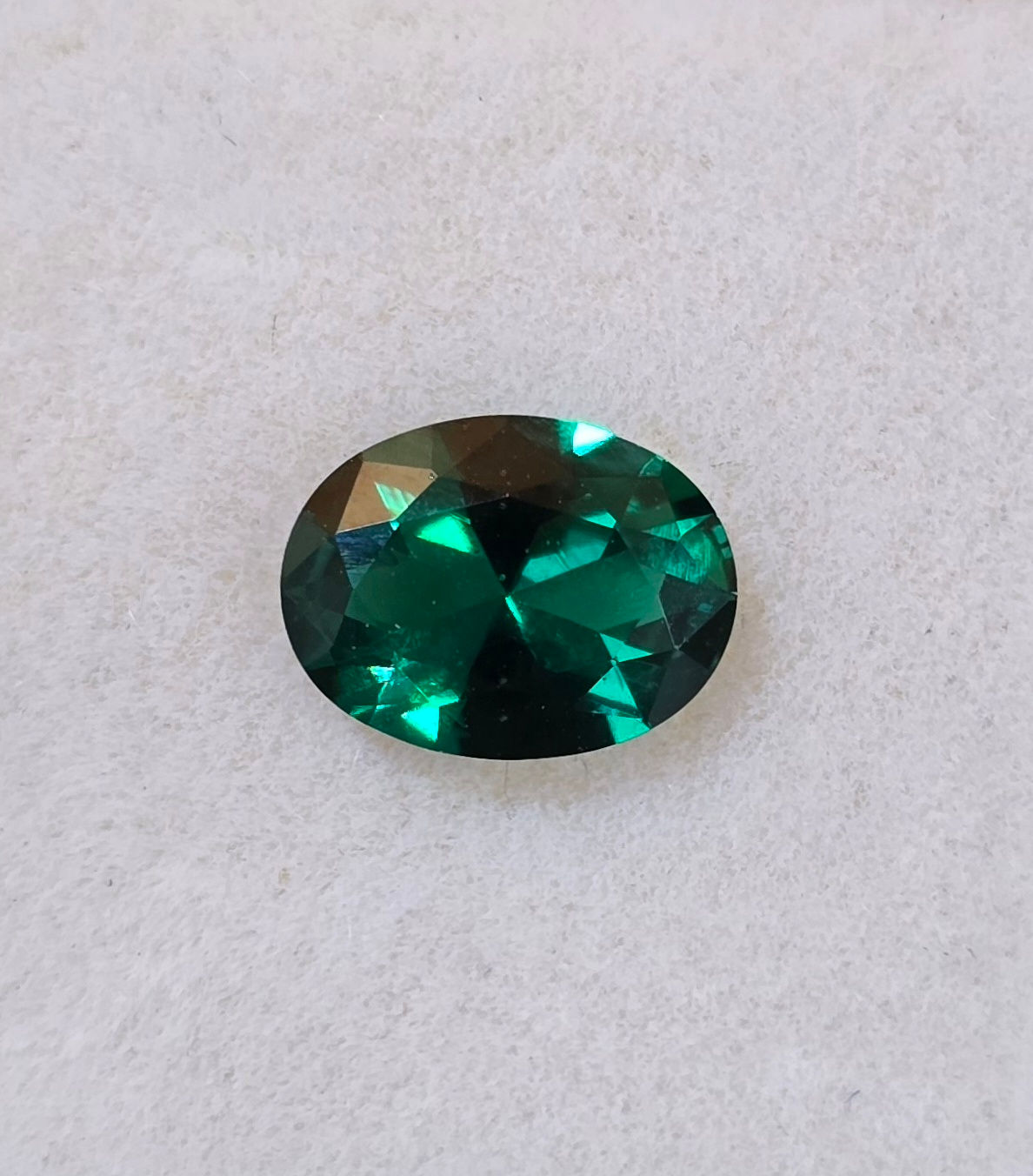Zircônia Oval Nano verde