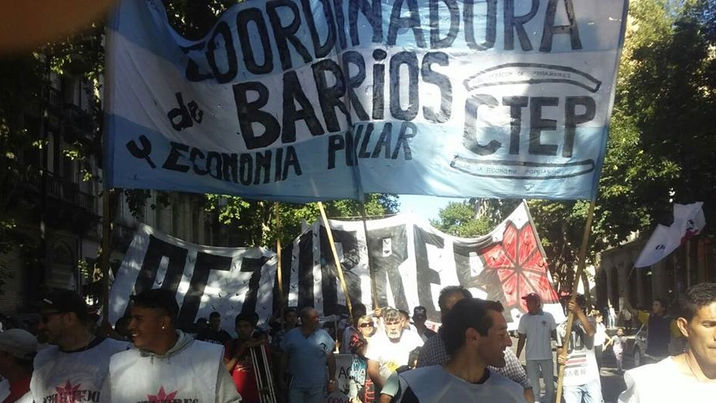 MOVIMIENTOS POPULARES EN ALERTA Y MOVILIZACIÓN