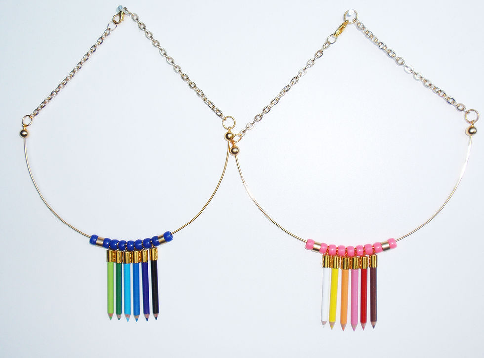 Miniature : Pencil Crayon Collars