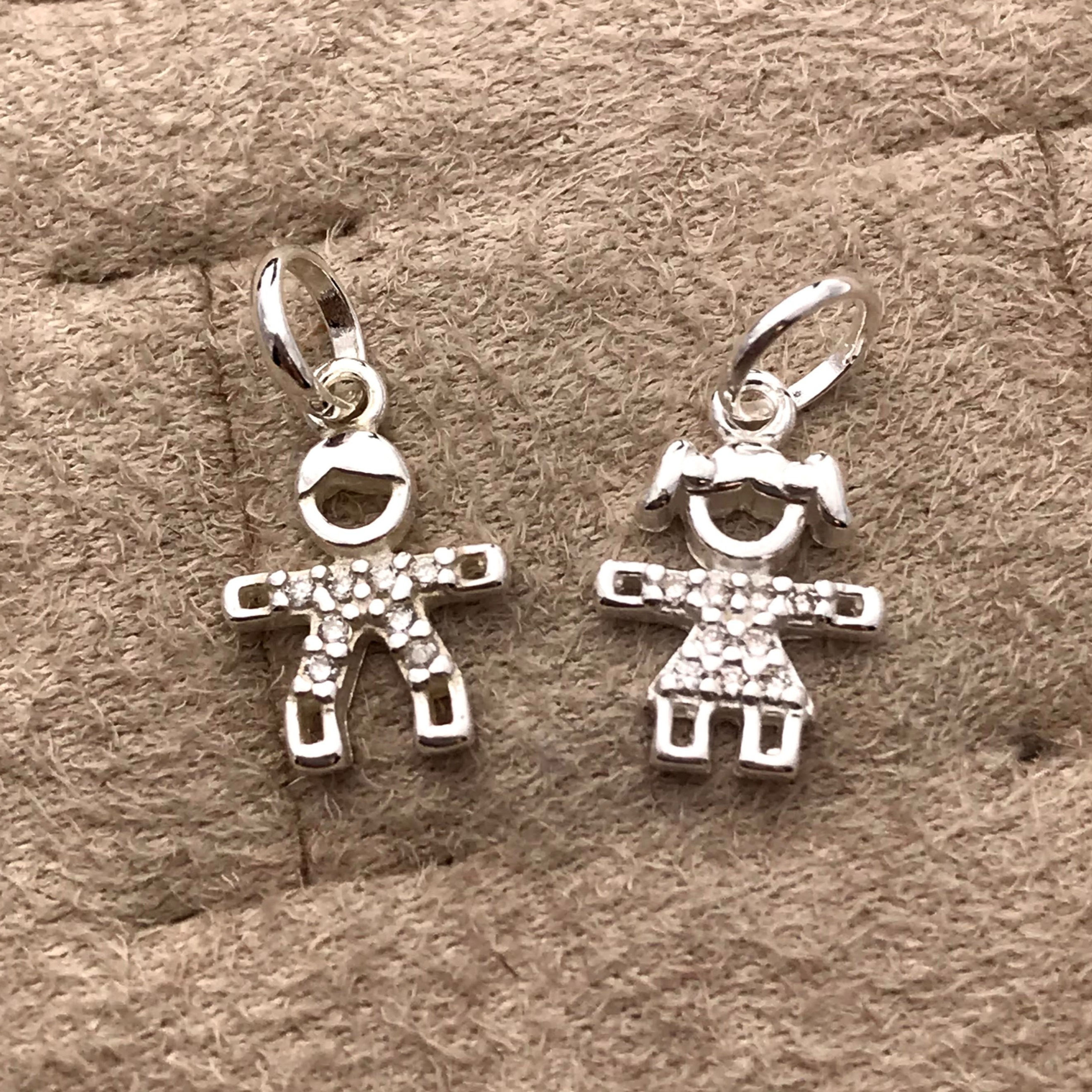 Pingente Menina e Menino Zircônias