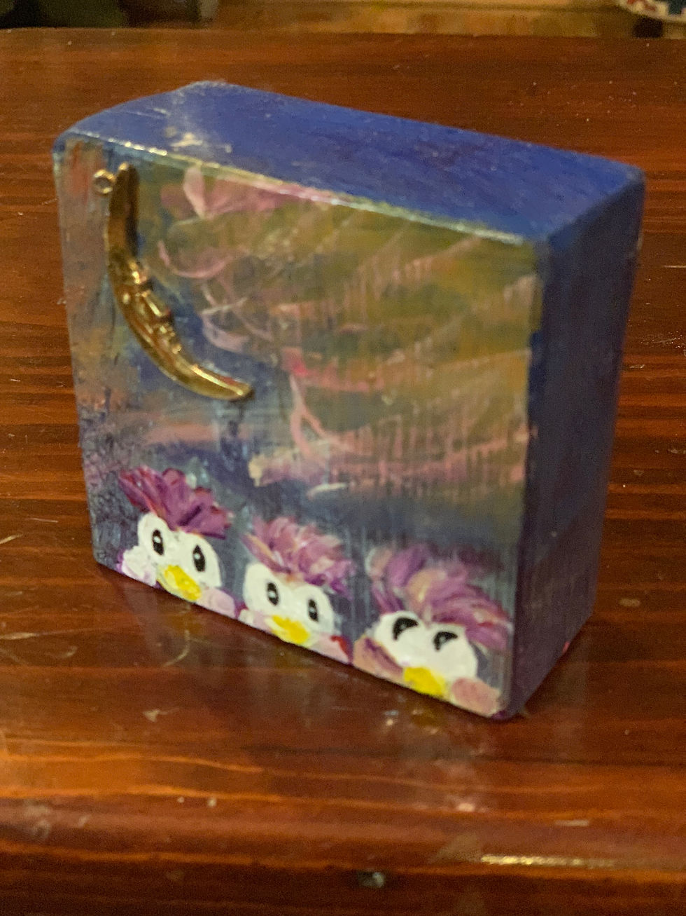 Thumbnail: 3 lil birds Chick-lette